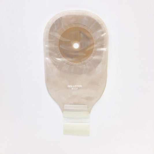 Hollister Premier 8031 one-piece drainable ostomy pouch with flat FlexWear barrier — front